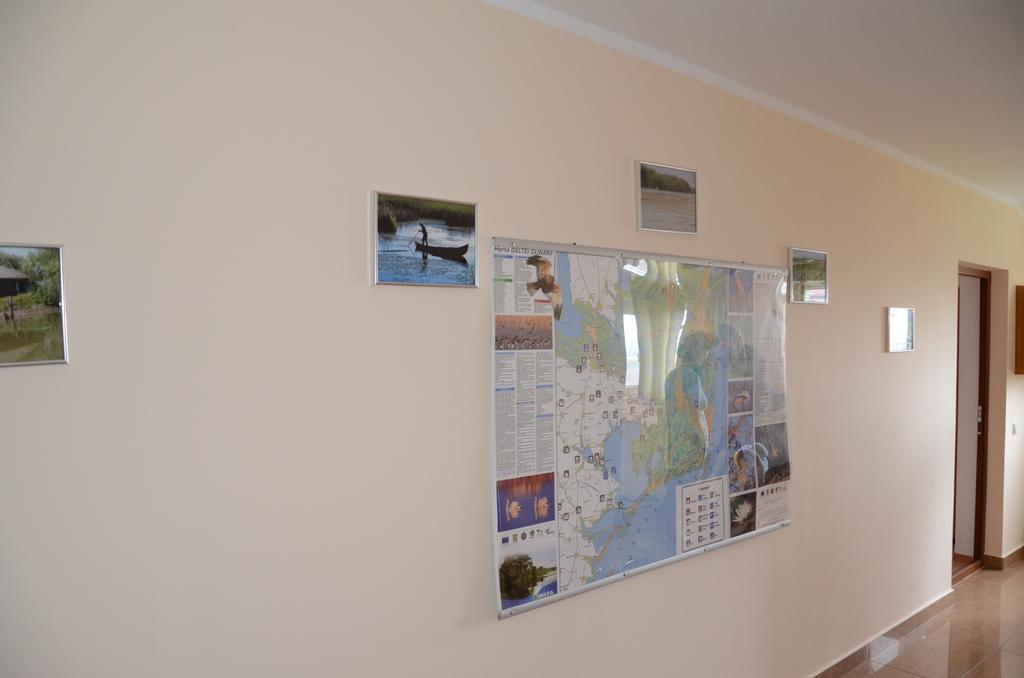 Casa Nelu Pescaru Hotel Махмудия Екстериор снимка