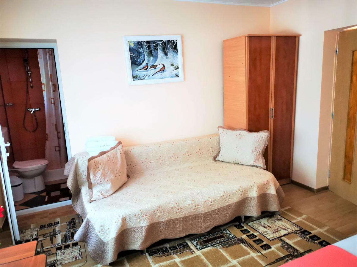 Casa Nelu Pescaru Hotel Махмудия Екстериор снимка