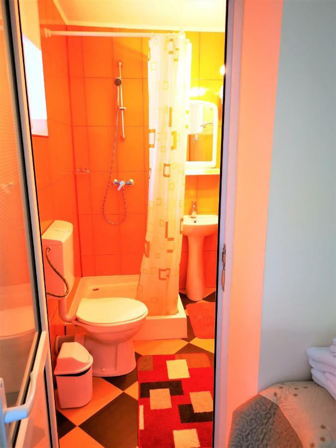 Casa Nelu Pescaru Hotel Махмудия Екстериор снимка