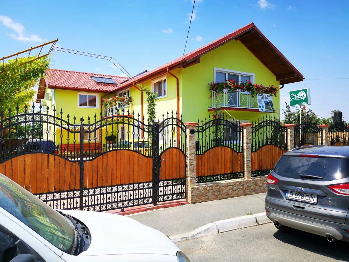 Casa Nelu Pescaru Hotel Махмудия Екстериор снимка